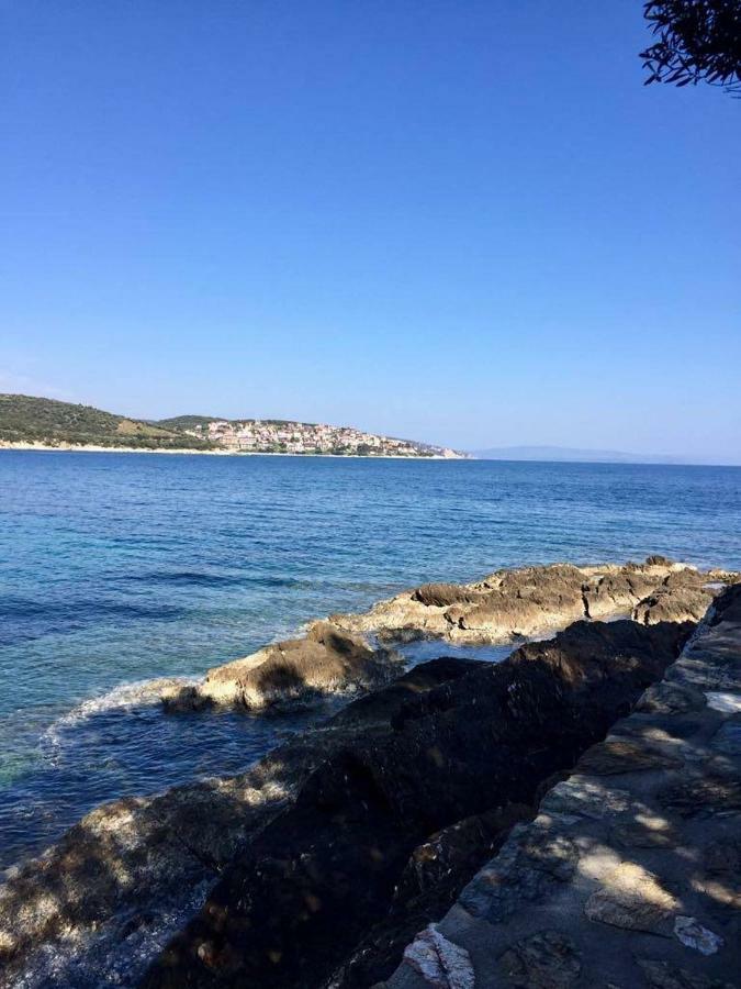 Villa Valia: Traditional Luxurious Residence Pirgadikia Exterior foto